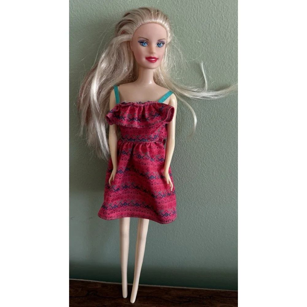 Barbie Fashionistas Doll  Blonde Red‎ Hair  Red Dress